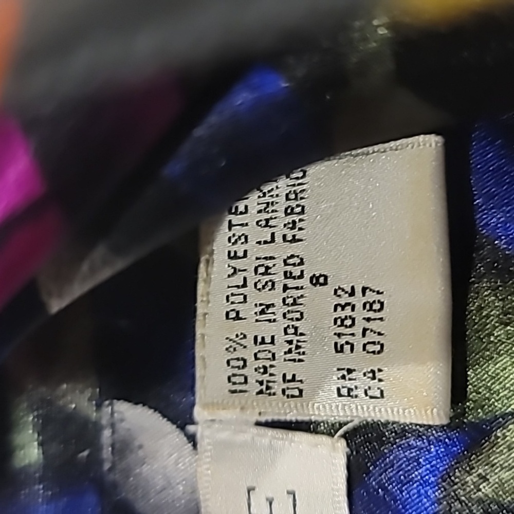 Martinique Floral Shawl Collar Pullover With Faux Button Font Gem Colors 8 - Picture 8 of 9